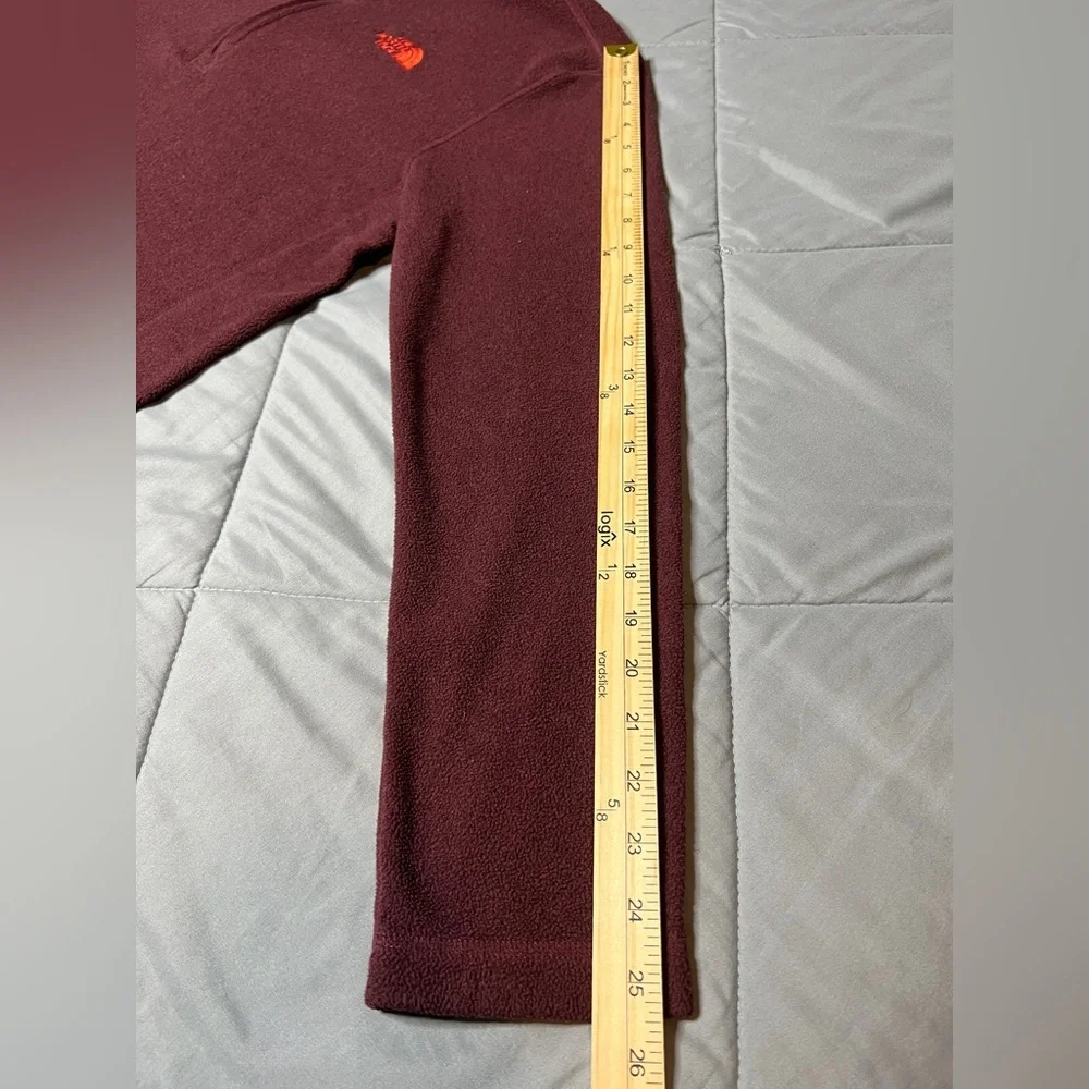 The North Face Men's Maroon Zip-Up Sweater - Picture 5 of 5